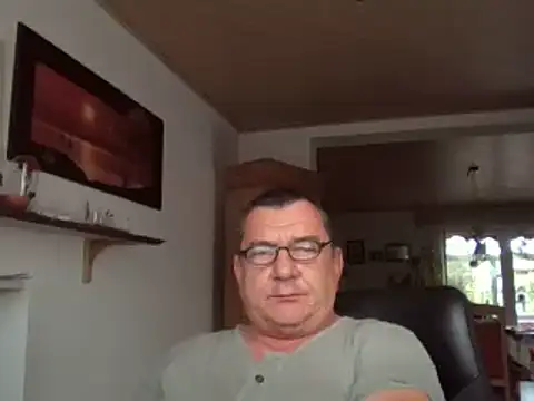 Nobbie444 Show Webcam
