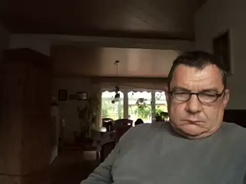 Nobbie444 Webcam show