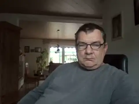 Nobbie444 – webcam-show
