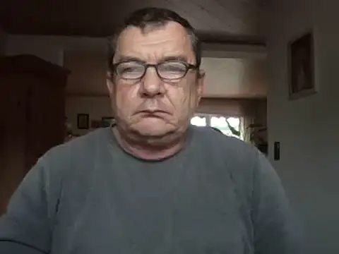 Nobbie444 Webcam-Show
