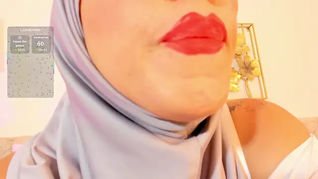 XXX chat uživo modela hanajameela