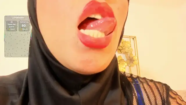 hanajameela Adlı Modelin Web Kamerası Şovu