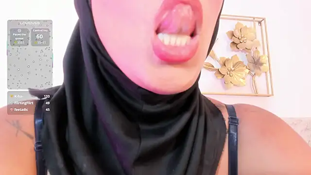 Chat +18 de hanajameela ao vivo