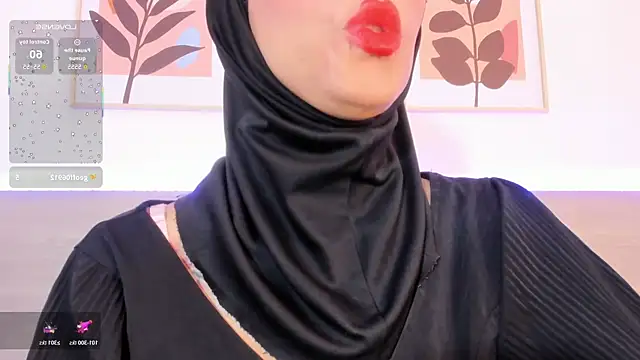 hanajameela Adlı Modelin Canlı XXX Sohbeti