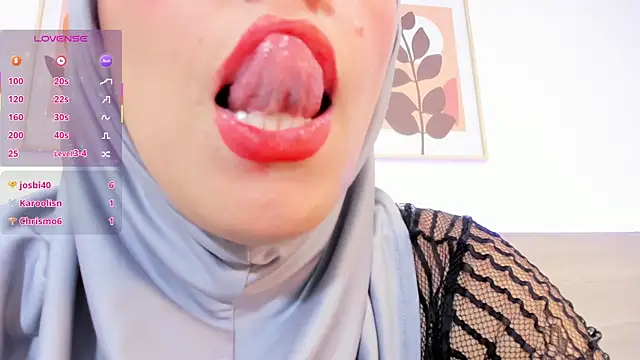 hanajameela Adlı Modelin Canlı XXX Sohbeti