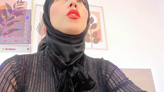 צ'אט XXX בשידור חי של hanajameela