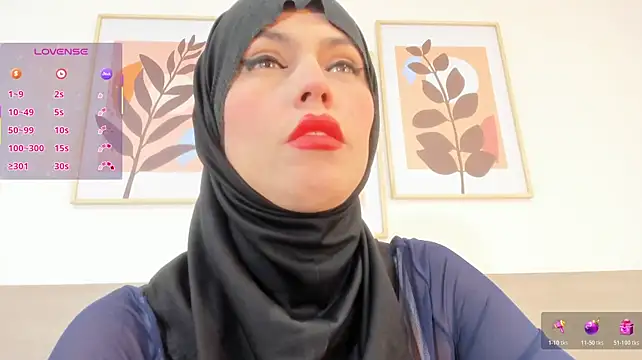 Онлайн чат XXX hanajameela