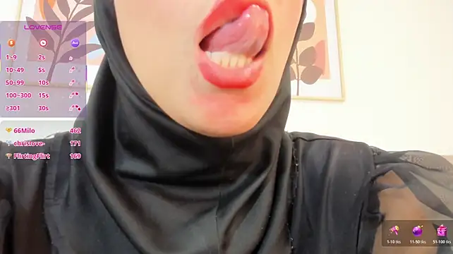 Chat +18 de hanajameela ao vivo