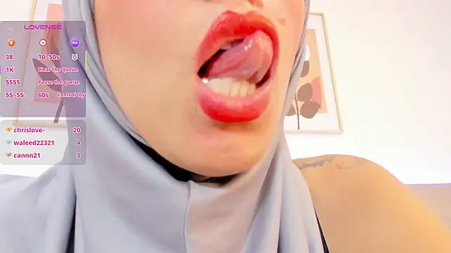 hanajameela Adlı Modelin Canlı XXX Sohbeti