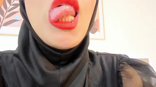 hanajameela Adlı Modelin Web Kamerası Şovu