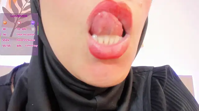 XXX chat uživo modela hanajameela