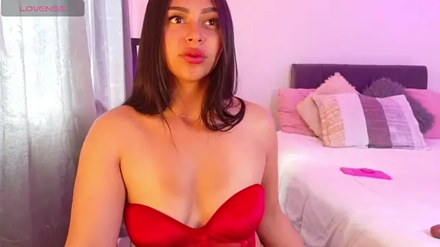 แชท XXX สดของ Melaniie01