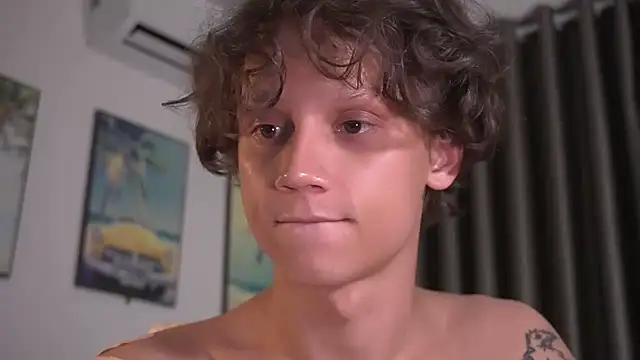 Nicky_neal webkamerás műsora