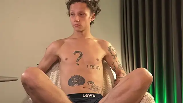 Nicky_neal Adlı Modelin Web Kamerası Şovu