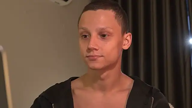 Nicky_neal Adlı Modelin Web Kamerası Şovu