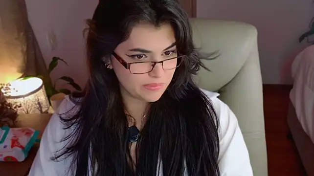Chat +18 de Nannicutee ao vivo