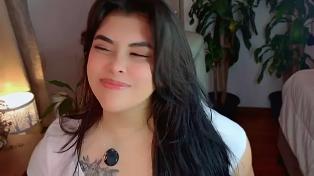 Živý XXX chat Nannicutee