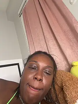 TilaTotti live XXX chat