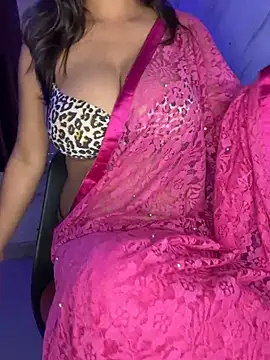 XXX chat uživo modela Ms_Divya