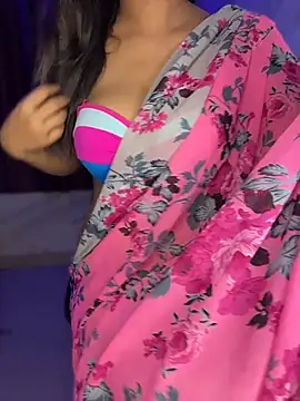 Ms_Divya Show in webcam