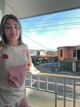Sarita-candy Adlı Modelin Canlı XXX Sohbeti