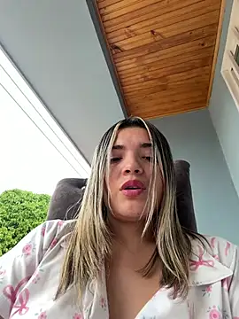 Sarita-candy Adlı Modelin Web Kamerası Şovu