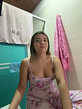 Sarita-candy Show in webcam