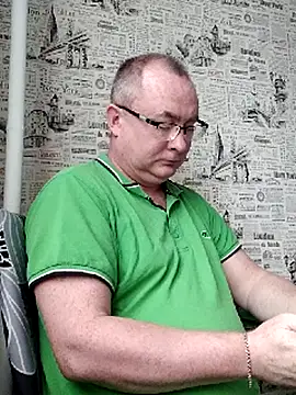 Nika_Malay Live Chatraum