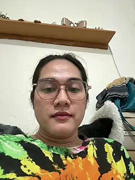 MarieLoveGlamorous' Webcam Show