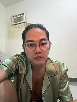 MarieLoveGlamorous' Webcam Show
