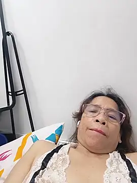 Chat XXX en directo de Shakirah_Best_Ass
