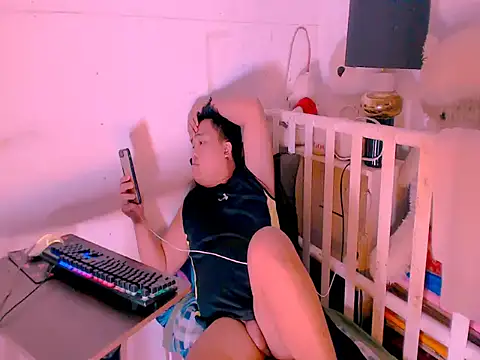 Hardking_69 Show in webcam