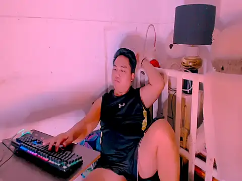 Show modela Hardking_69 na web-kameri