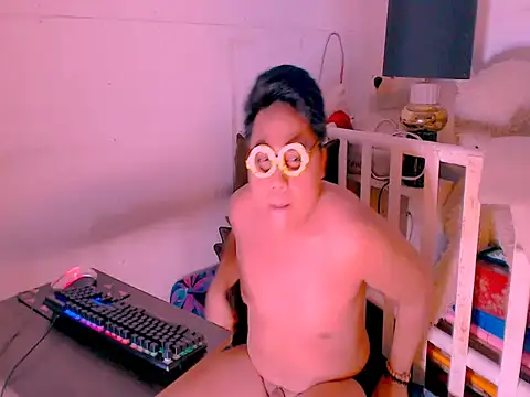 Hardking_69 在線直播表演