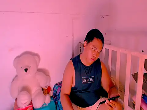Hardking_69 Show in webcam