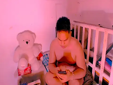 Hardking_69 Show Webcam