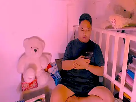 Chatroom XXX en direct de Hardking_69