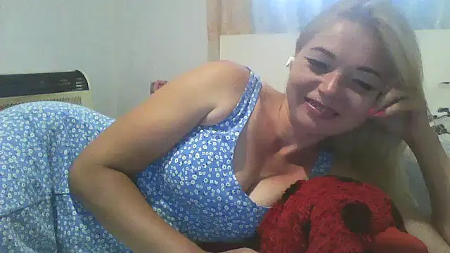 Lola_115 ওয়েবক্যাম শো