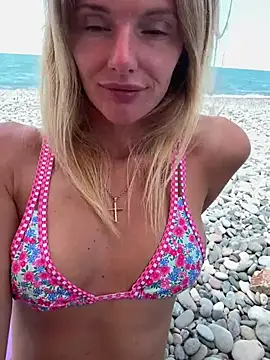 Show de Lady_Liaa na webcam