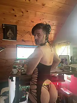 PiggySissyCuck's Webcam Show