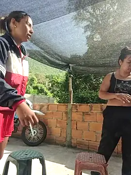 Latinas_sexy's Webcam Show