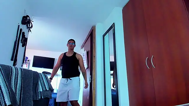 _John_Boy_ Pertunjukan Webcam