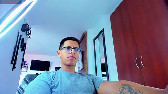 _John_Boy_ webkamerás műsora