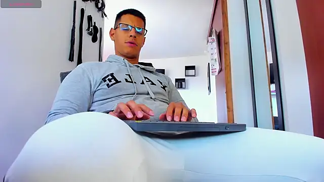 _John_Boy_ ওয়েবক্যাম শো