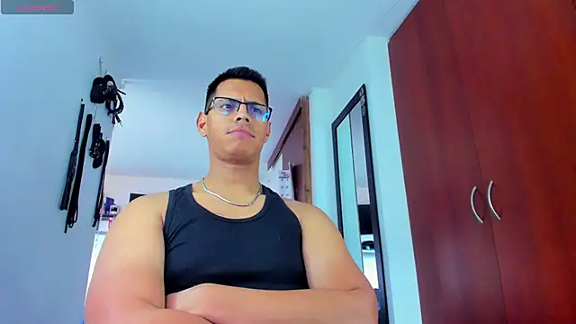 _John_Boy_: διαδικτυακό σόου στην κάμερα