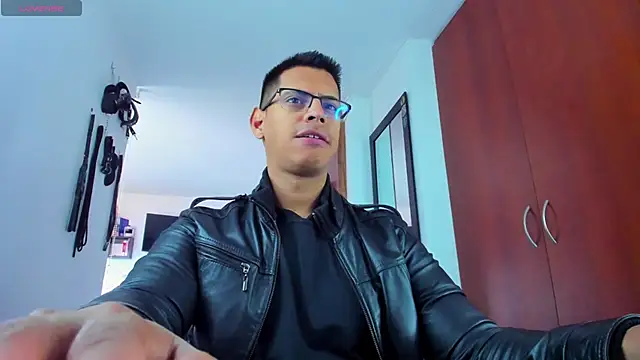 _John_Boy_ Adlı Modelin Web Kamerası Şovu