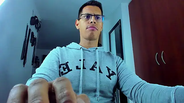 _John_Boy_ Adlı Modelin Web Kamerası Şovu