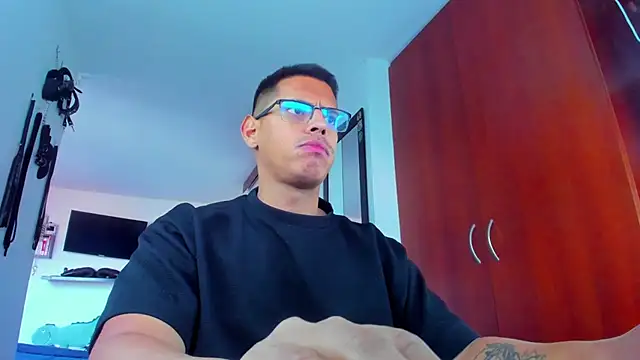 _John_Boy_ Pertunjukan Webcam