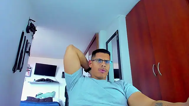 _John_Boy_ webkamerás m űsora