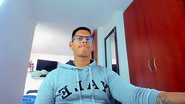 _John_Boy_ Pertunjukan Webcam